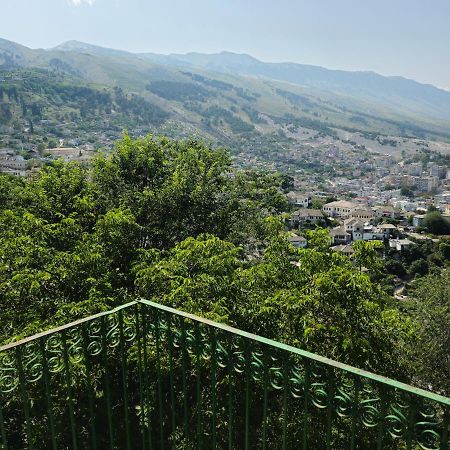 Traditional House Shapllo Gjirokastër Dış mekan fotoğraf